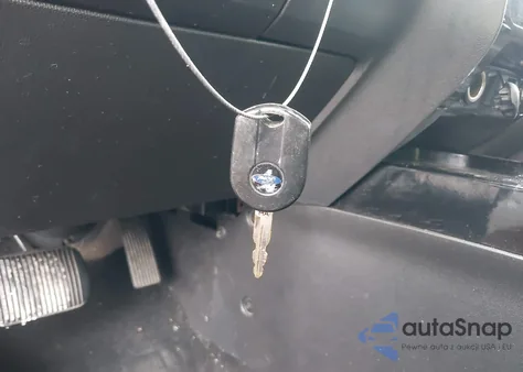 2011 Ford Escape Limited z USA, uszkodzony, nr VIN 1FMCU0EG3BKA20589